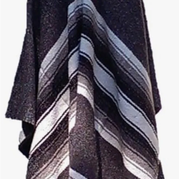 MOLINA PONCHO- Clint Eastwood Style MEASURES 78” X 48” UNFOLD - Picture 1 of 12